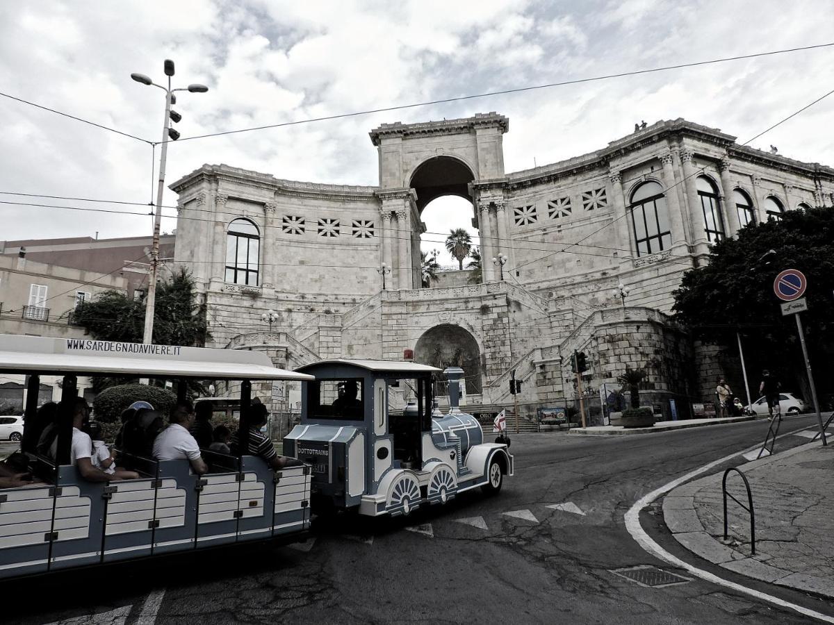 Collegio Suite Κάλιαρι Εξωτερικό φωτογραφία